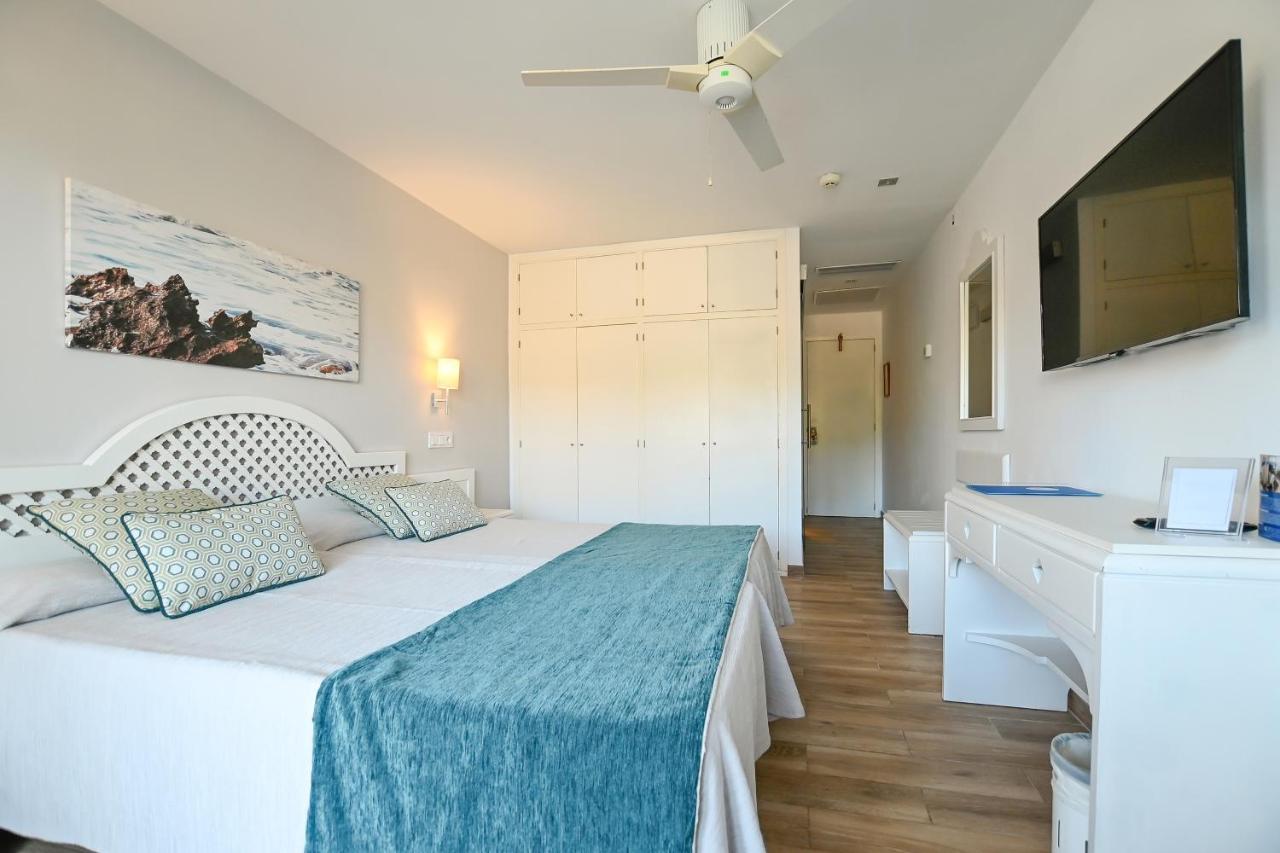 Hotel Pinos Playa Santanyí Zewnętrze zdjęcie