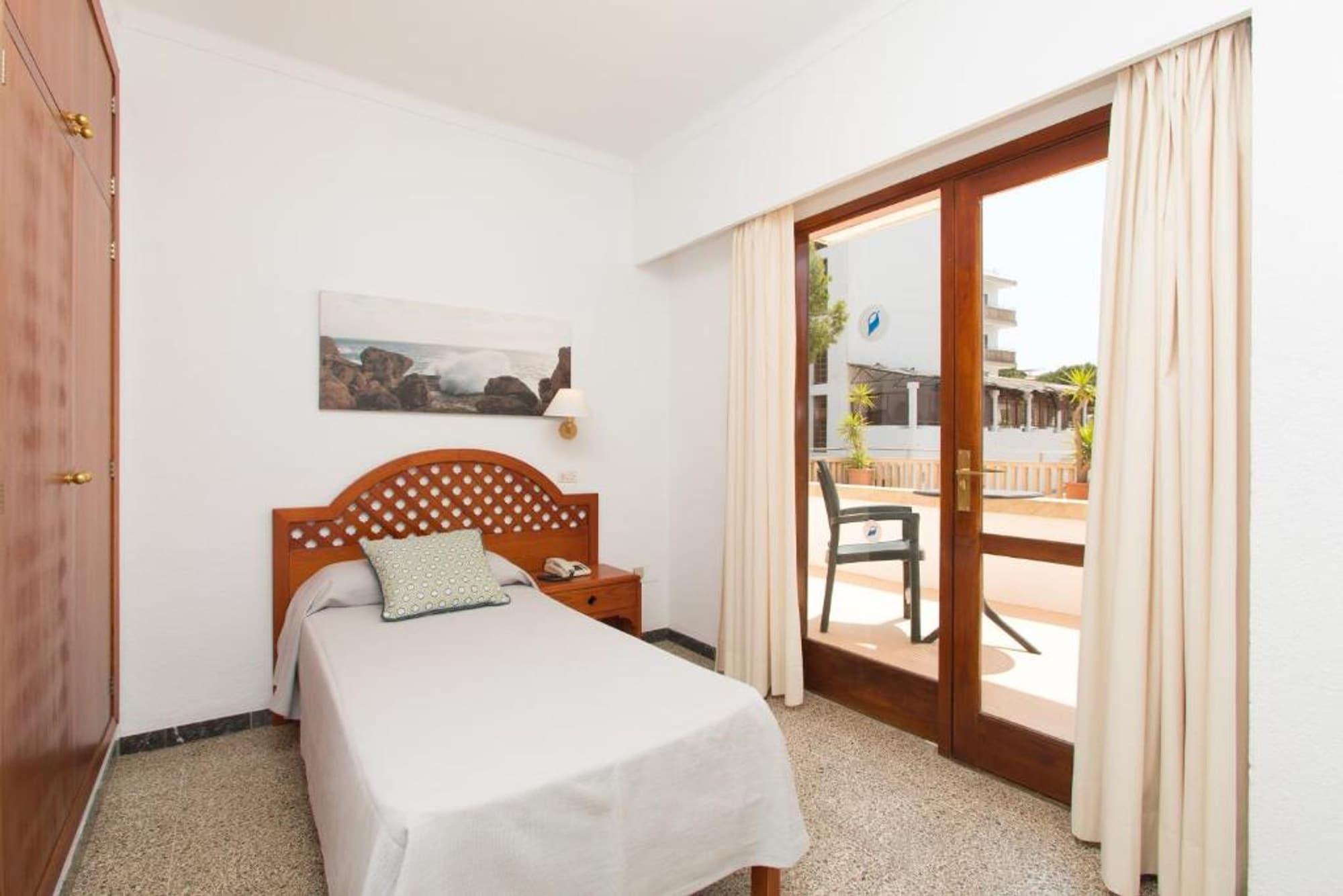 Hotel Pinos Playa Santanyí Zewnętrze zdjęcie