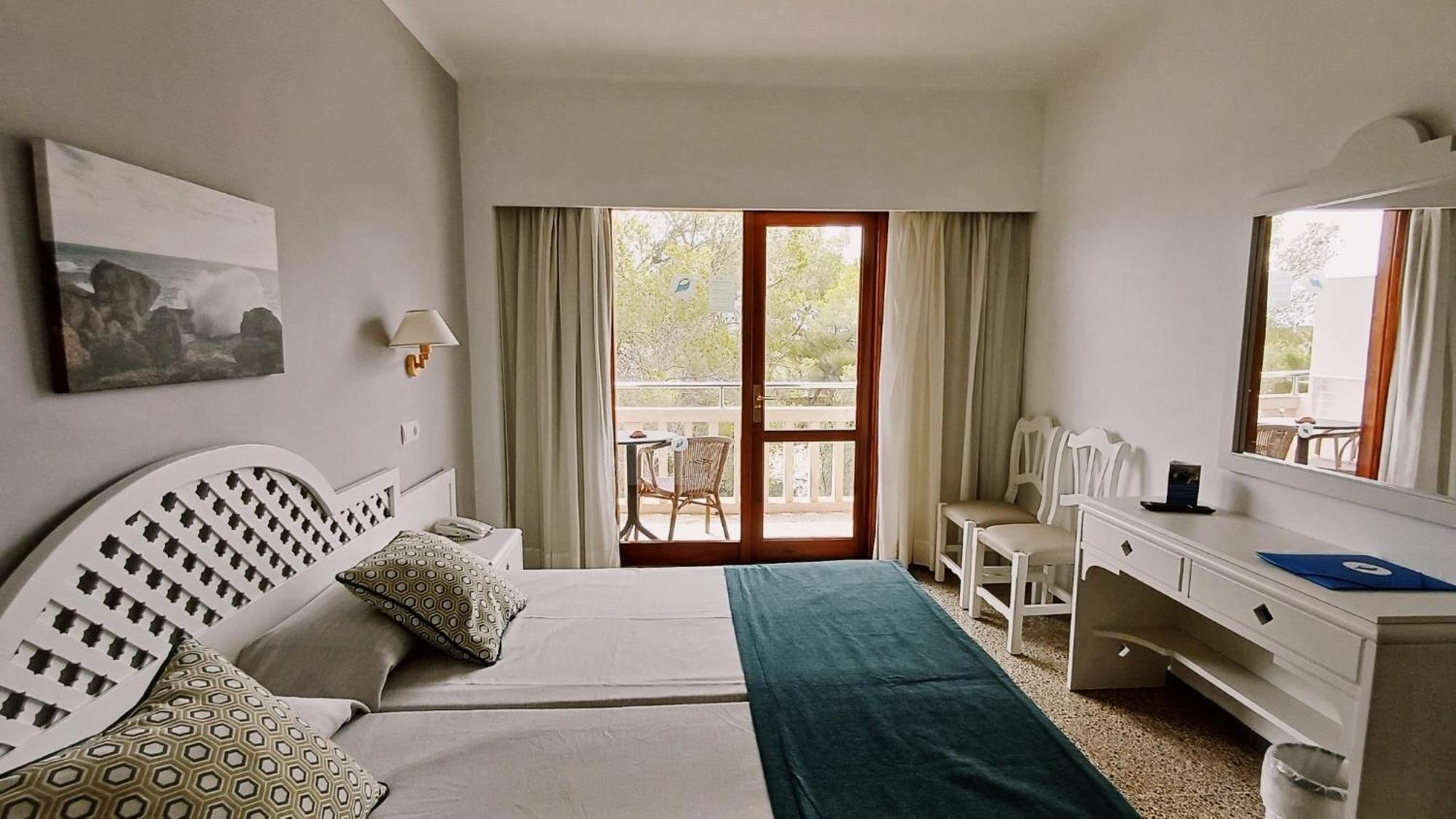 Hotel Pinos Playa Santanyí Zewnętrze zdjęcie